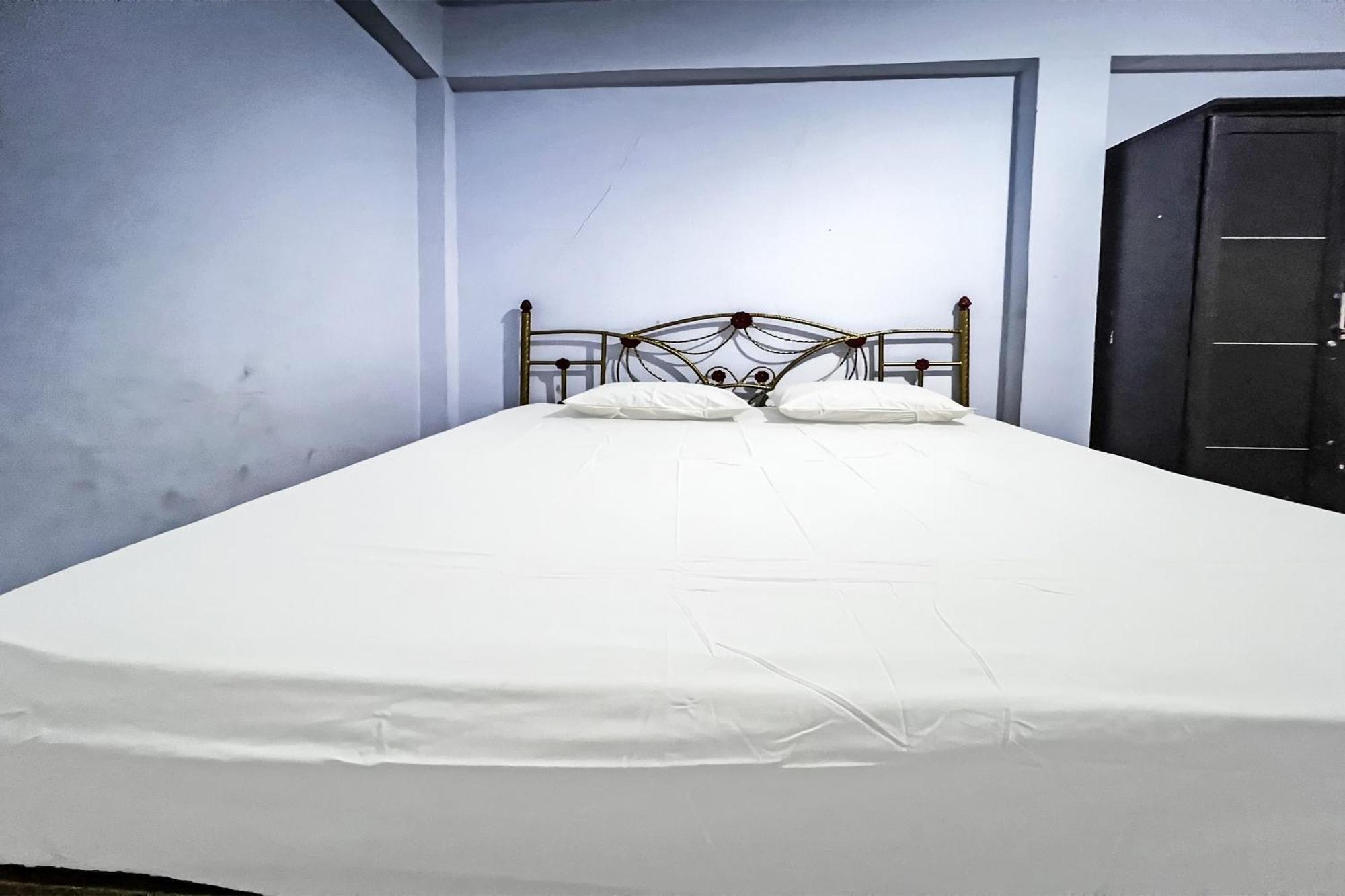OYO 91757 Surya Hotel Lalabata Bagian luar foto